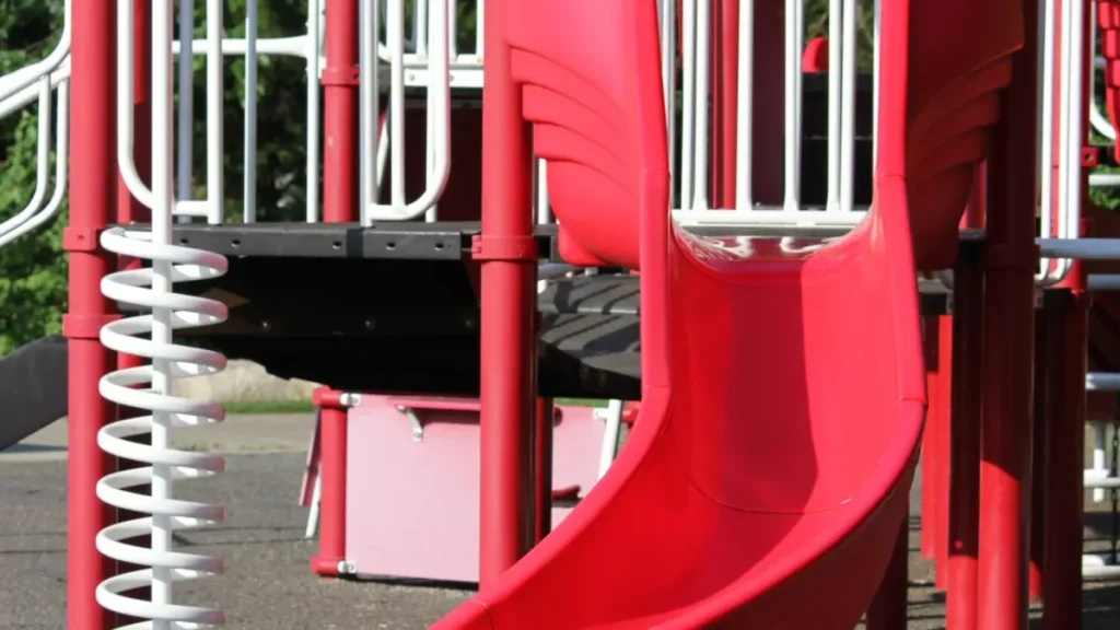 commercial indoor playground equipment