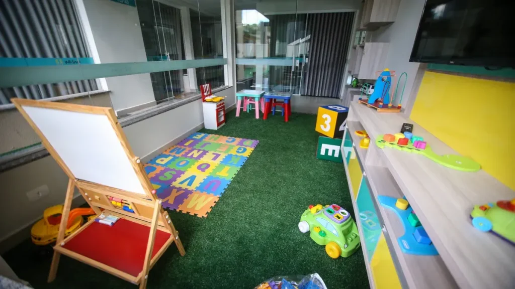 indoor commercial playground equipment